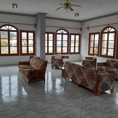Ágios Konstantínos Iro Hotel Samos المظهر الخارجي الصورة