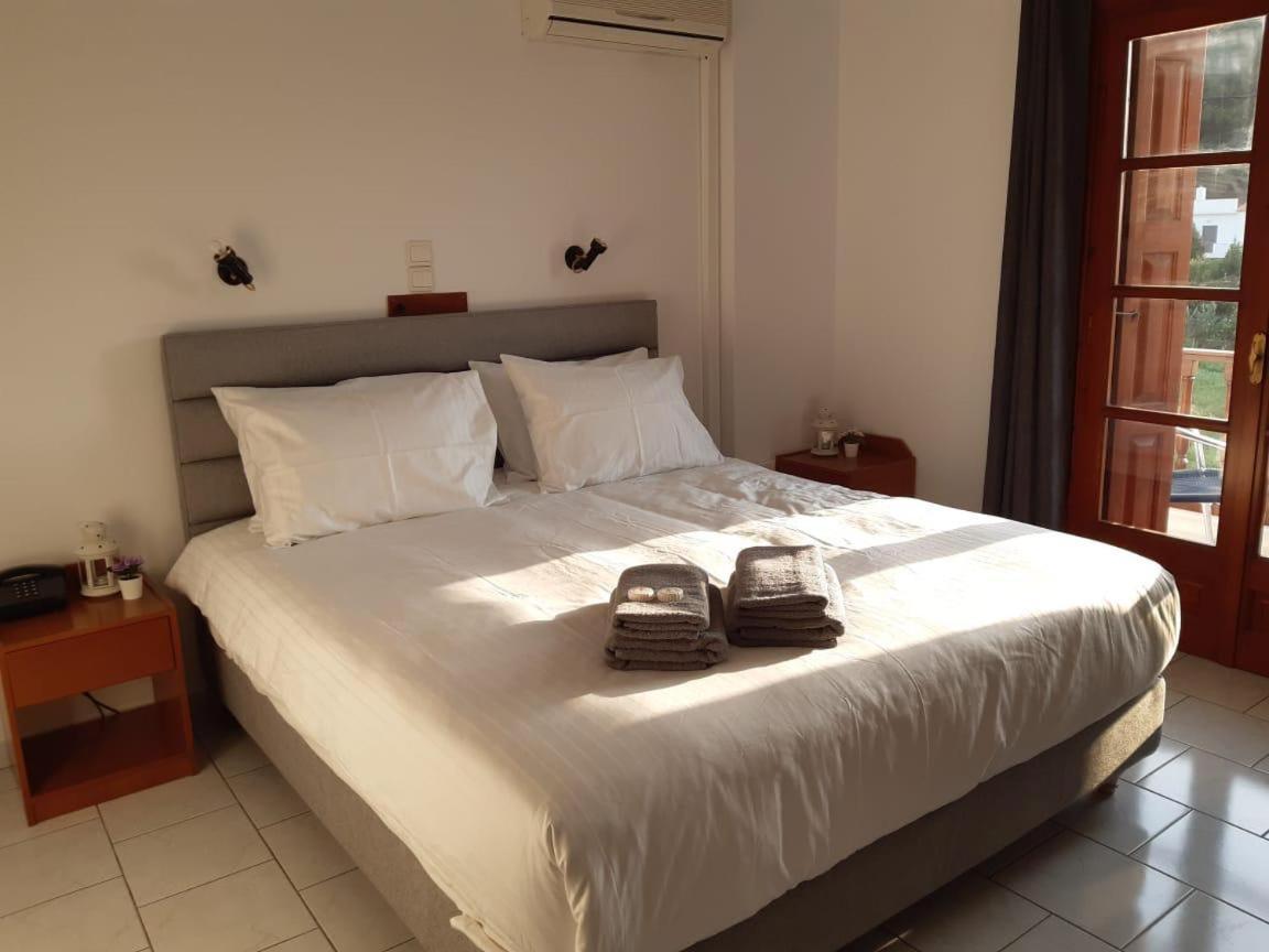 Ágios Konstantínos Iro Hotel Samos المظهر الخارجي الصورة